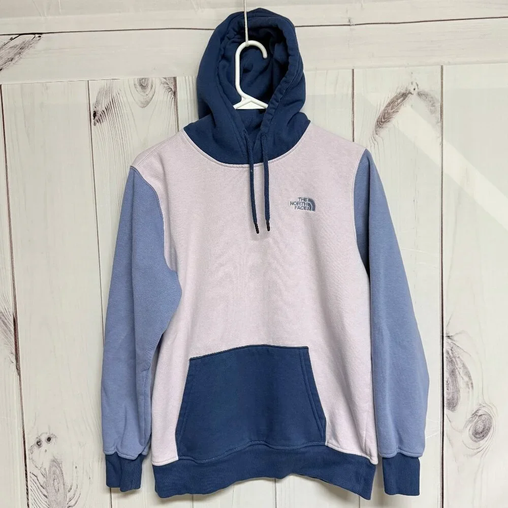 The North Face Women’s Color Block Hoodie Medium‎ Blue with Lilac EUC
